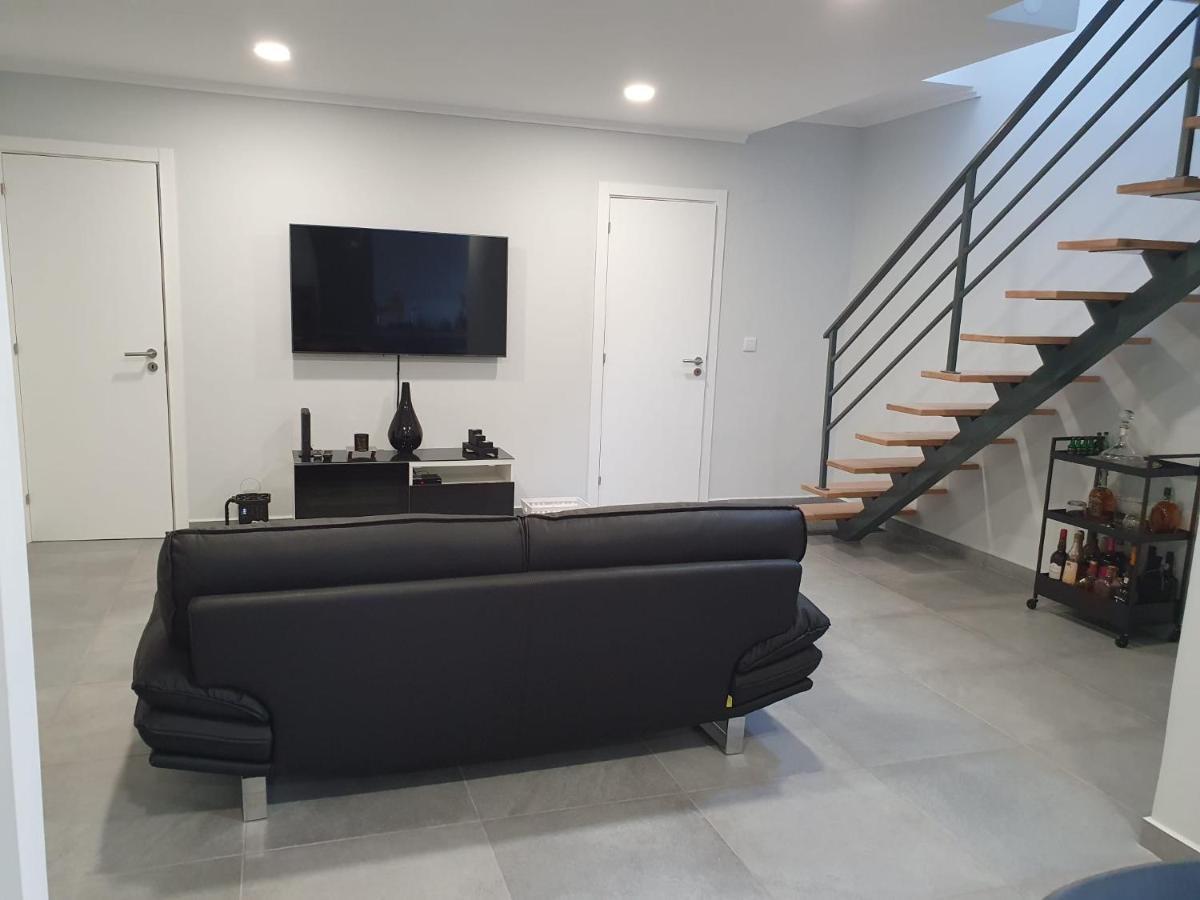 Вилла Aroeira House Экстерьер фото